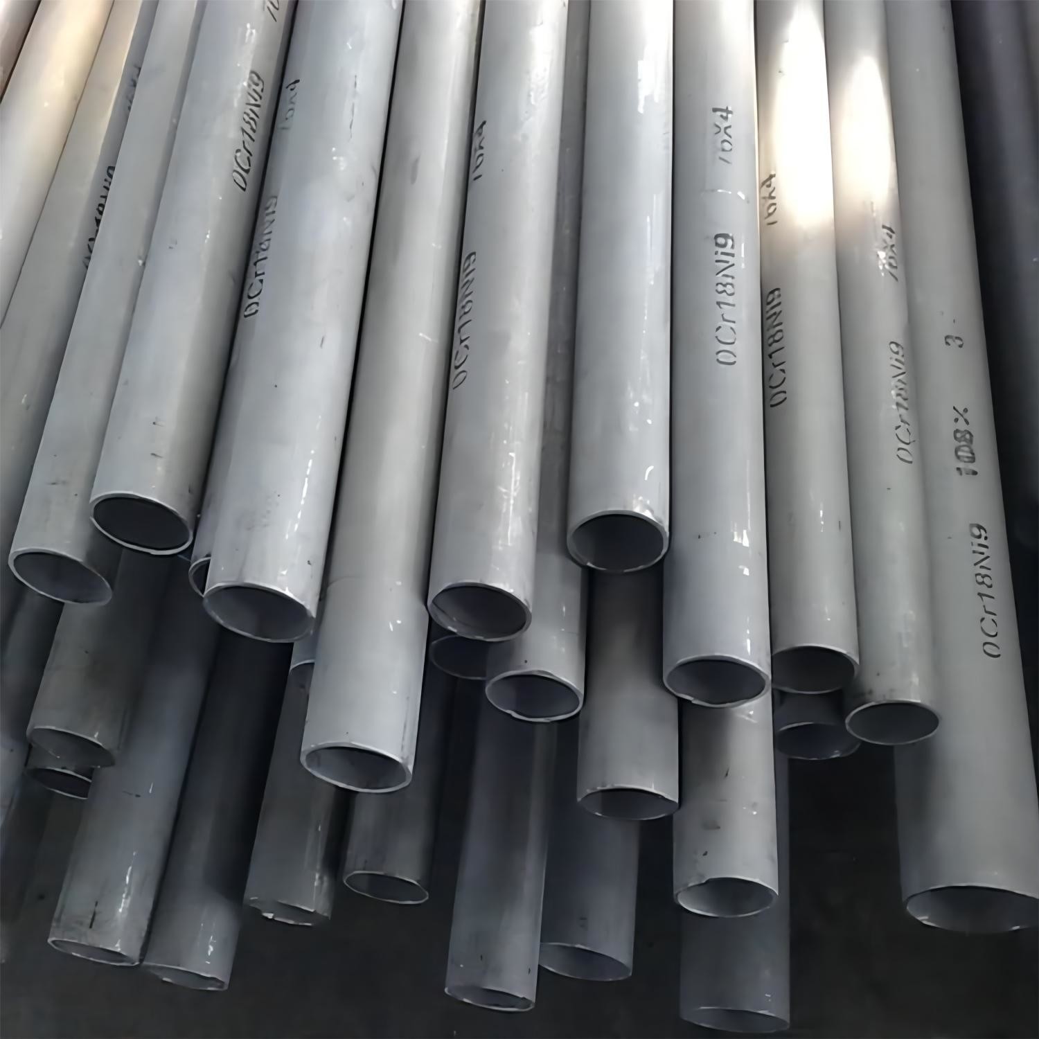 AISI ASTM Hot Rolled SS Seamless Pipe 410 420 ISO RoHS 0.5mm